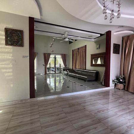 Nurbayu Chalet, Kemaman Kuantan Exteriér fotografie